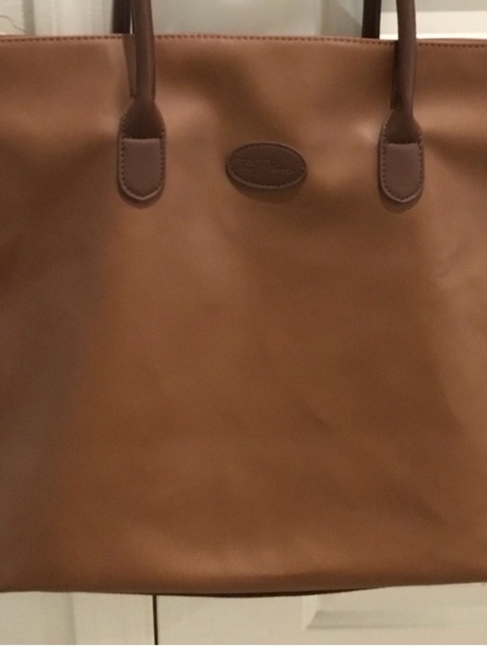 New wth tags large faux leather Bella Russo large brown travel tote . - Picture 4 of 5